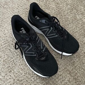 Men’s New Balance 11.5